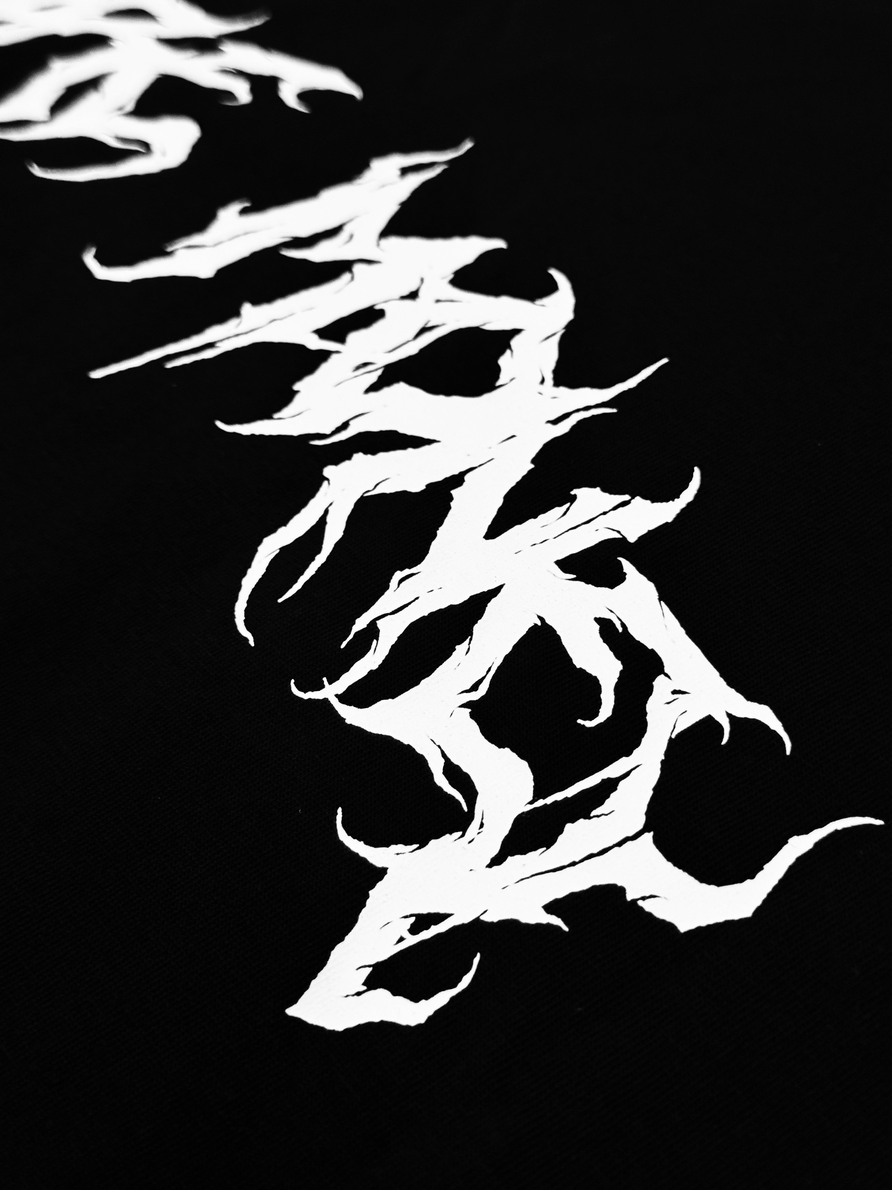 T-SHIRT CON LOGO